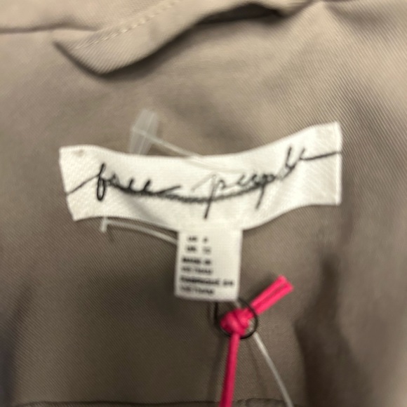 Free People Sheer Soul Suit Set Blazer and Pants Size 8 NWOT - Picture 9 of 12